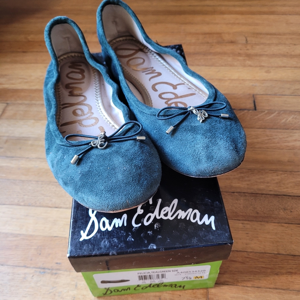 In Box Sam Edelman Green Suede Felicia Ballet flats